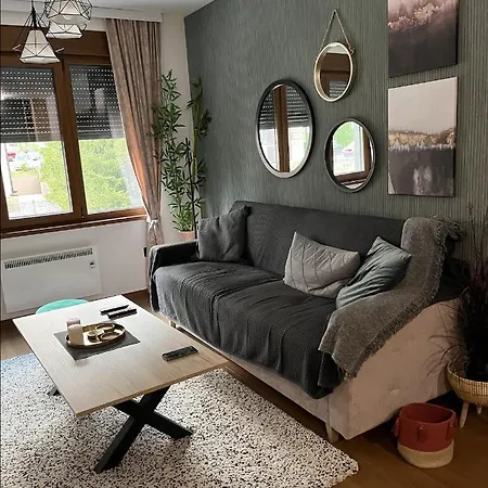 Pine House 16 * زلاتيبور